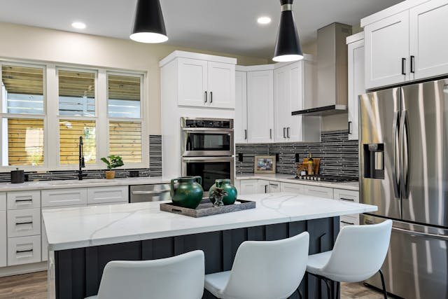 Cabinet Refacing in Rocklin: DIY vs. Professional – Which One is Right for You?